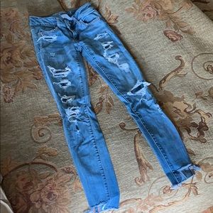 American Eagle super stretch distressed/ripped jeans